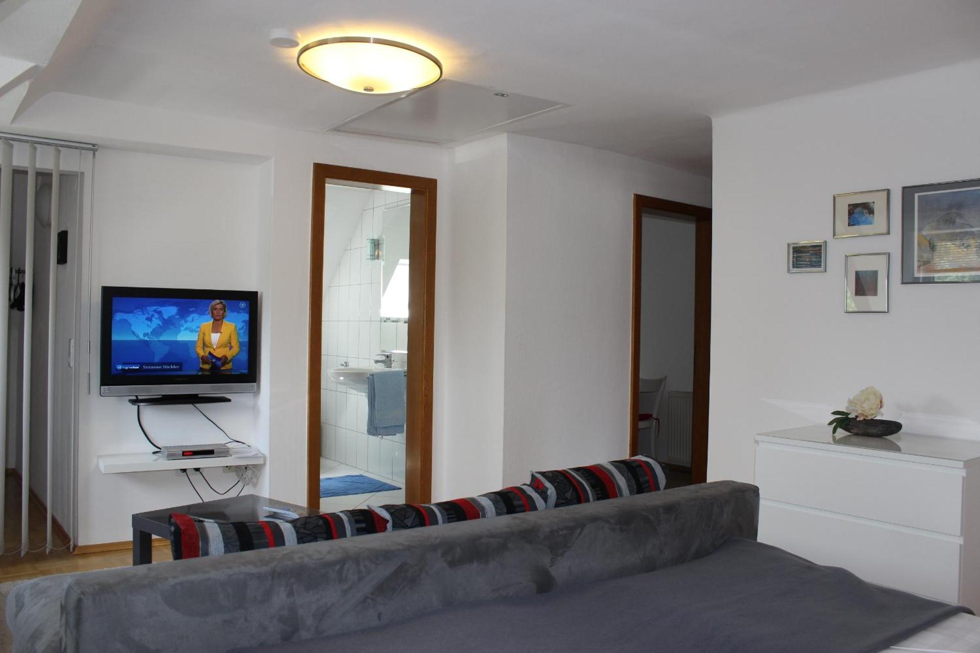 Ferienwohnung Und Gaestezimmer Korb Krumpendorf Luaran gambar